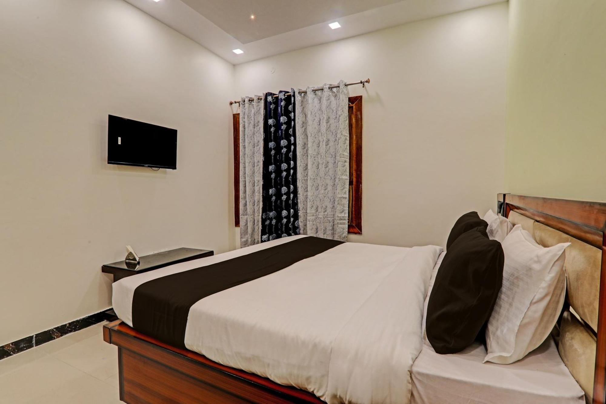 Hotel O Awadh International Bela Pratapgarh Dış mekan fotoğraf
